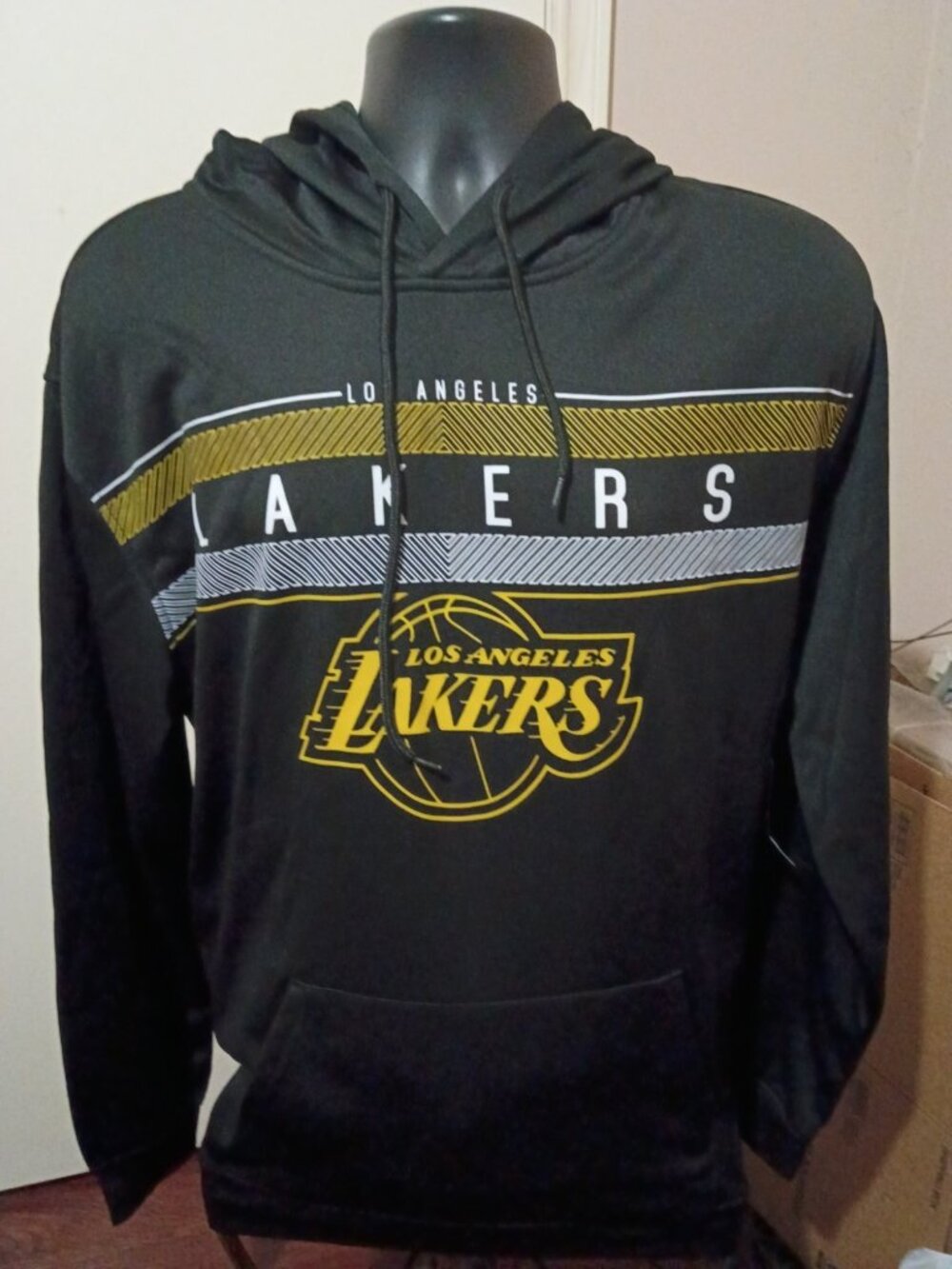 NWT Los Angeles Lakers Ultra Game Black Pullover Hoodie Size XL New NBA